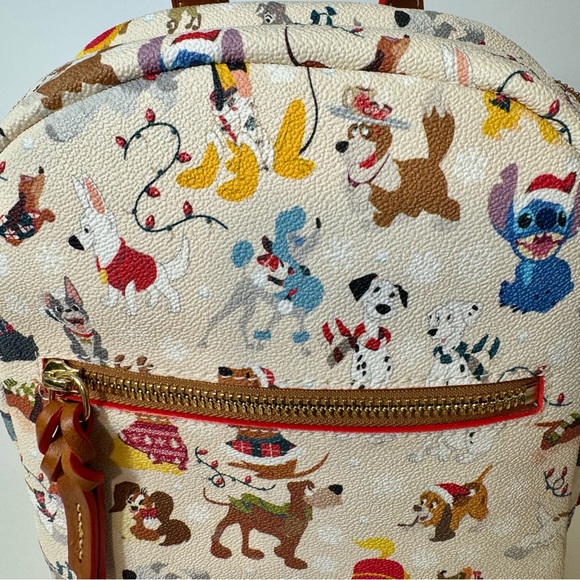 NWT. Disney Dogs Dooney & Bourke Bag - Santa Tails Backpack. Disney leather bag - Picture 4 of 16